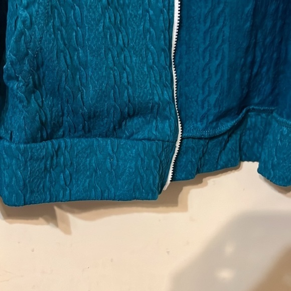 New hooded zip up textured jacket size small lightweight - Picture 6 of 7